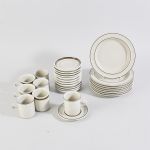 1646 3045 DINNERWARE